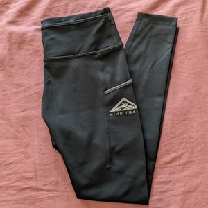Nike trail running leggings (black, small)